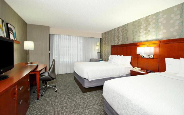 Courtyard by Marriott Oakland Downtown