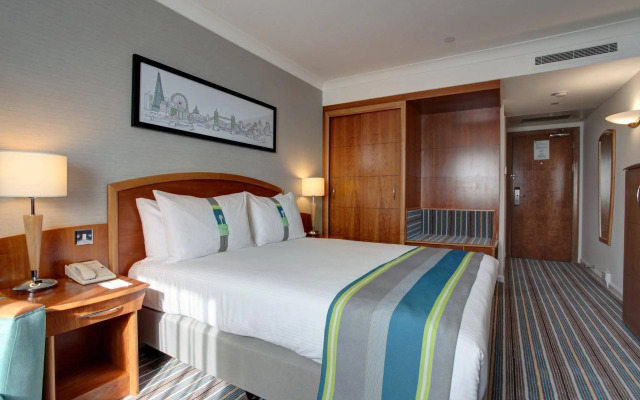 Отель B&B Hotel London Heathrow