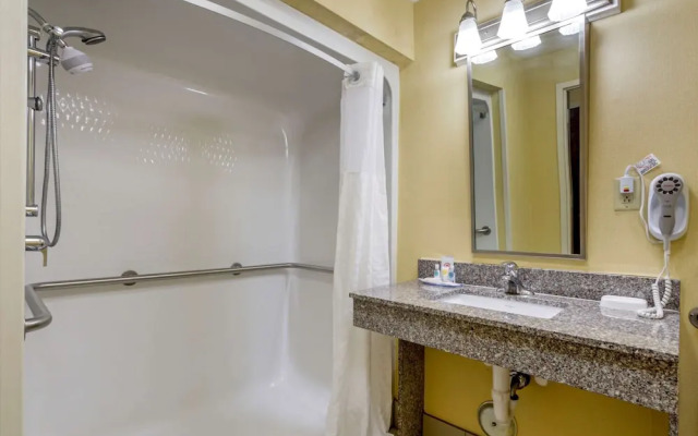 Comfort Inn