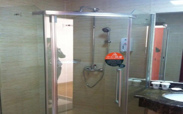 GreenTree Inn Jiangsu Wuxi Taihu Avenue Tongyang Road Express Hotel