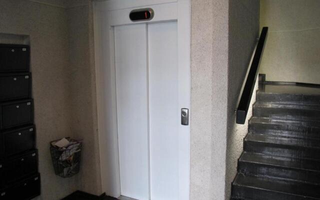 Roseni City Apartment