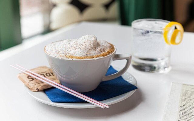 Courtyard by Marriott Stamford Downtown