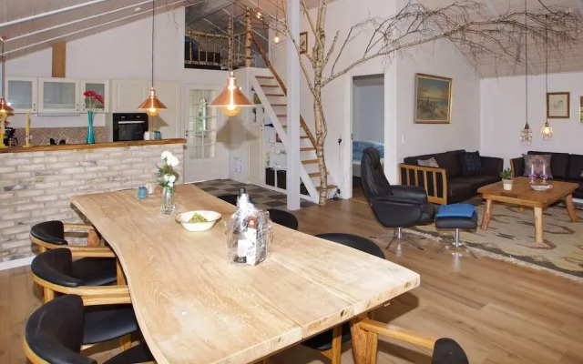 8 Person Holiday Home in Hemmet-by Traum