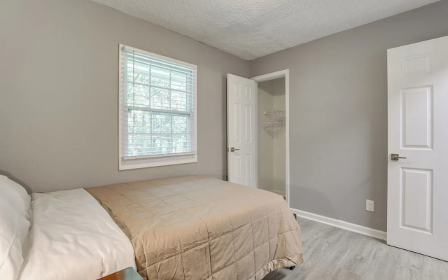 Modern Home w/ Yard Near ATL Attractions!