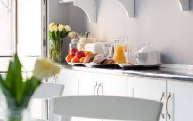 Angel House Bed & Breakfast