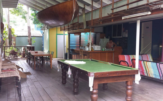 Arcadia Beach Guest House and Car Hire