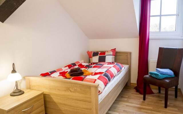 Manor House by the Lake in Klein Upahl