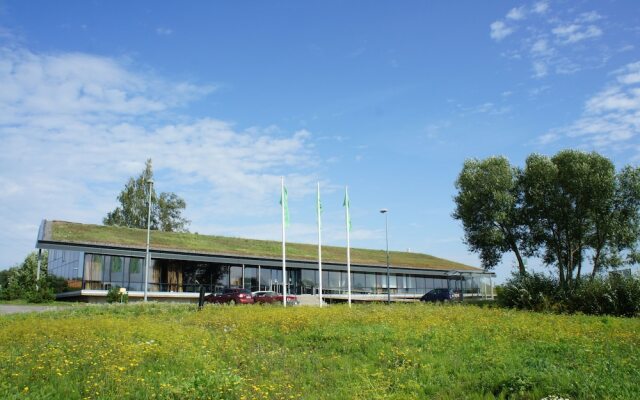 Zaliasis slenis - Self check-in hotel