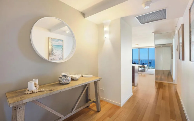 Sky Luxe Escape - 33rd Floor