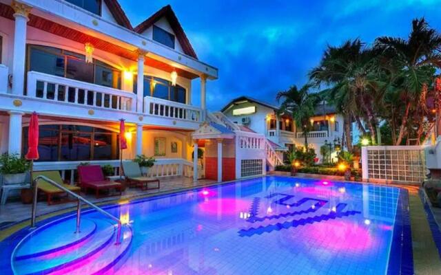 Villa Oranje Pattaya