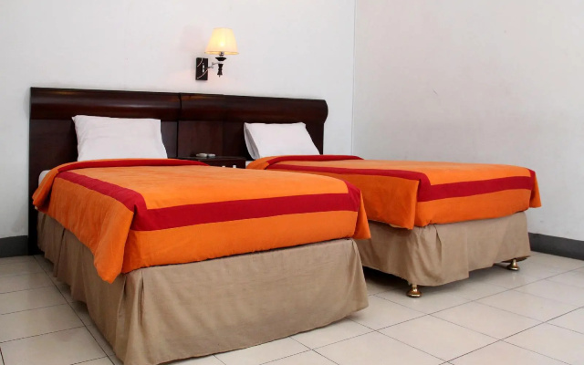 Rumah Asri Bed And Breakfast – Guest Rooms – Bandung
