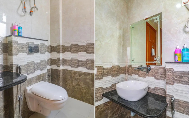 Fabhotel Star Corporate Suite
