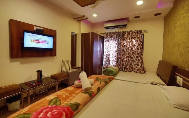 Eminence - Palm Residency