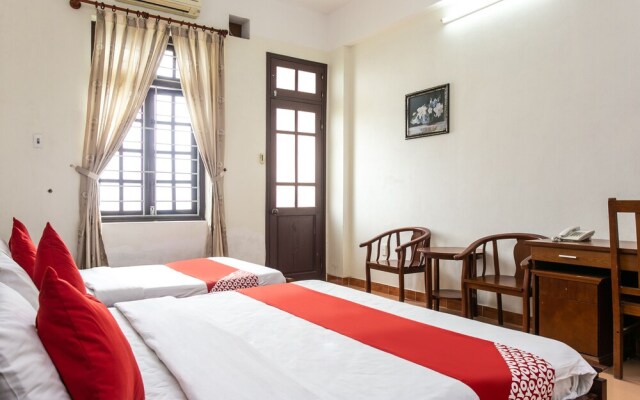 OYO 594 Cua Dai Beach