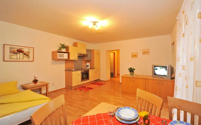 Anitas fröhliche Welt