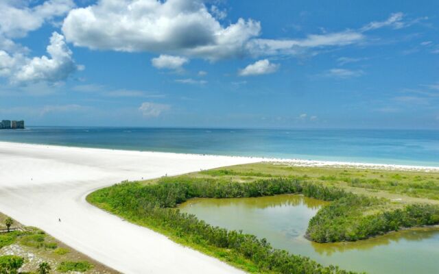 South Seas Tower 4-1907