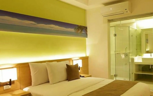 iCove Beach Hotel