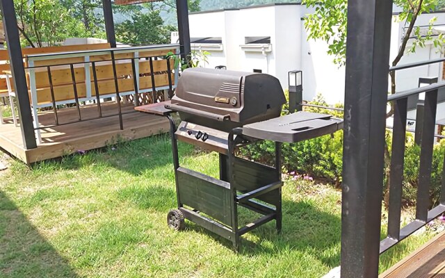 Yangpyeong Sorisan Story Pension