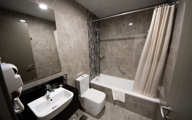 Rose Dream-Two Bedroom Furnished Apart..