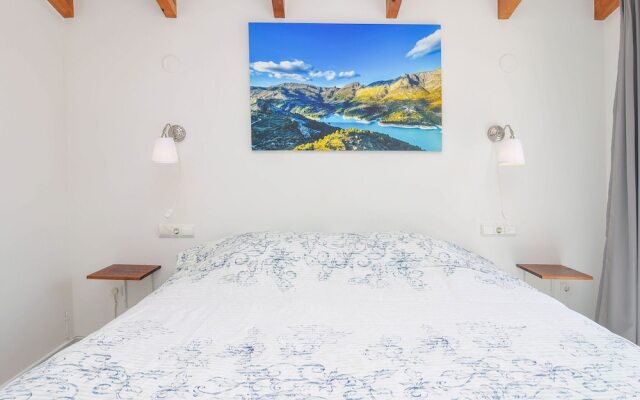Tranquil Holiday Home in Moraira With Private Pool