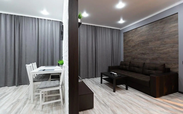 Апартаменты на улице Бредова