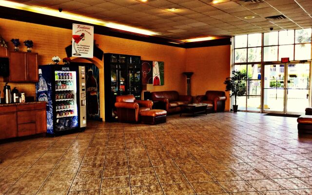 Apm Inn and Suite