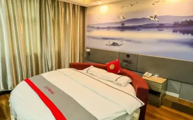 Junyi Chain Hotel (Heze Development Zone Shanghai Road)