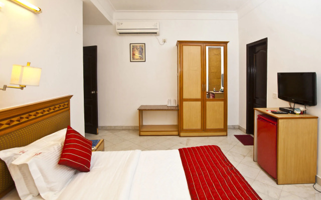 Hotel Mall View by OYO Rooms