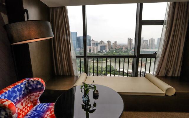 Zmax Foshan Qian Deng Hu