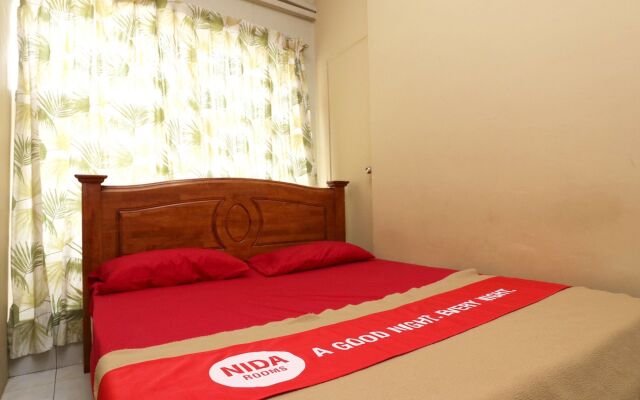 Max Ferringhi Hotel