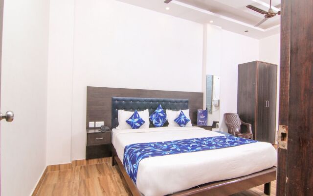 OYO 6780 Hotel Shiva Grand