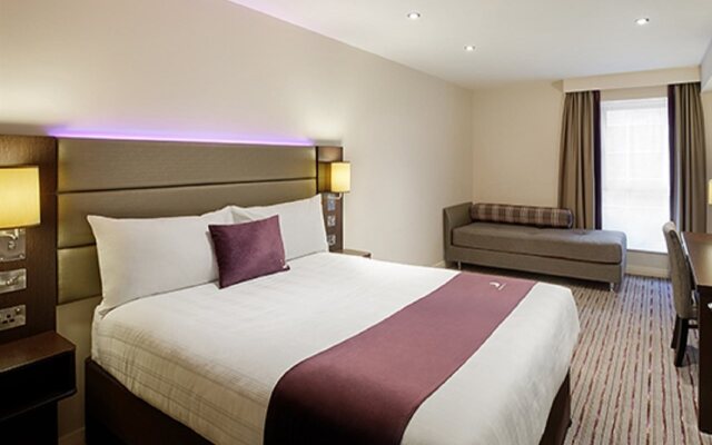 Premier Inn Glasgow East Hotel