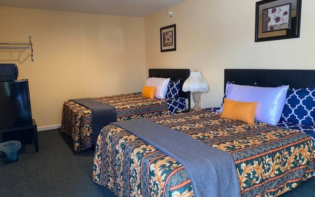 Western Motel Lovell