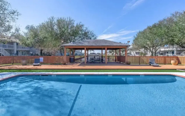 Island Stay on Galveston Bay