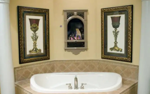 Two Hearts Inn
