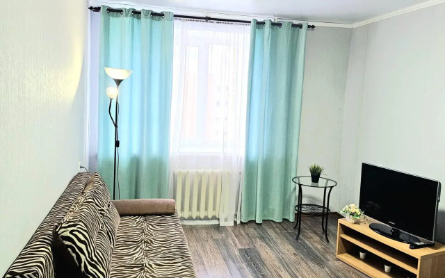 Domashniy Ochag on Khudaiberdina Street