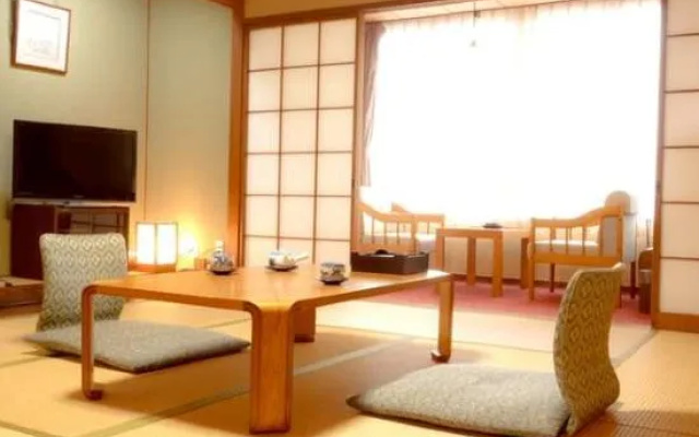 Shiitake Kaikan Taisuikaku