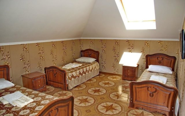 Tikhaya Gavan Guest House