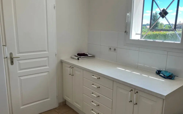 Villa With Private Pool and Jacuzzi