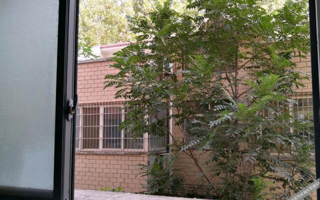 Tokyo Holiday Inn (Kaifeng Qingming Shangheyuan Henan University Jinming Campus)