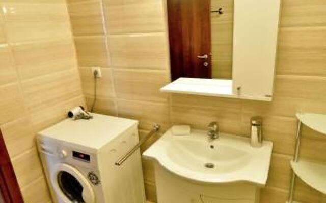 Summerland New York Exclusive Apartment - Mamaia