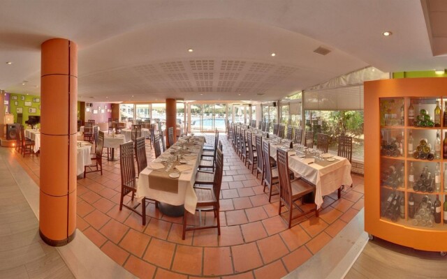 Hotel Phoebus Garden & Spa