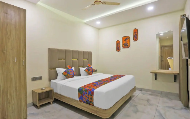Fabhotel Gaurav Inn