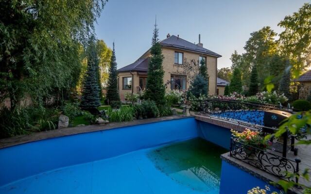 Lake house