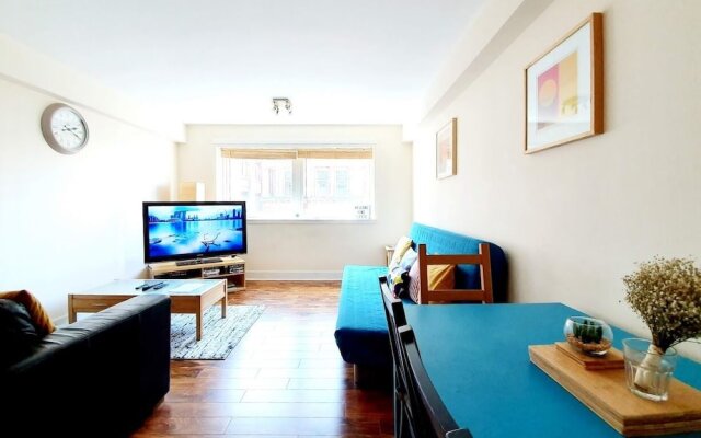 Stunning Spacious Flat In Glasgow City