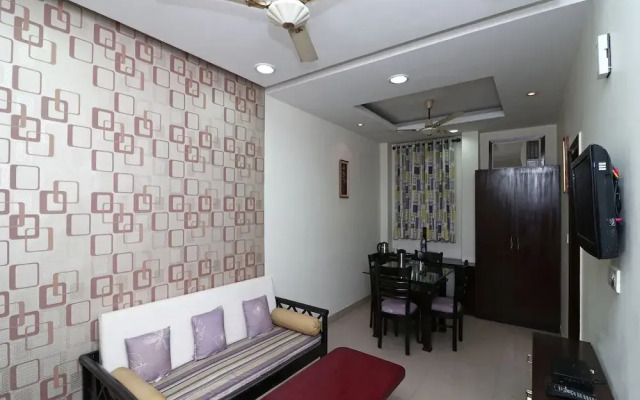 OYO 5189 Hotel East Lite