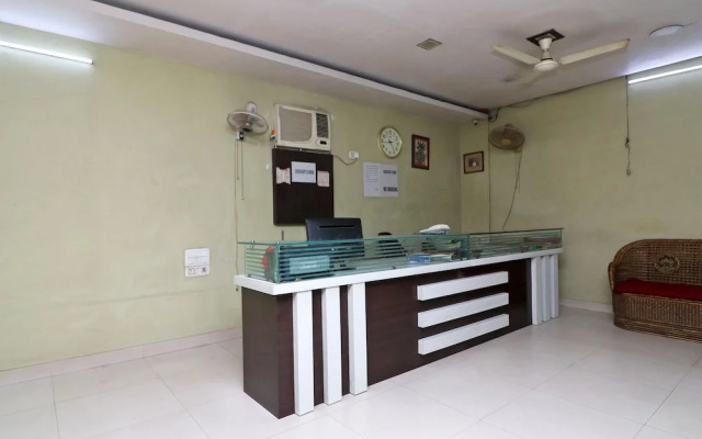 Spot On 42114 Hotel Ashoka