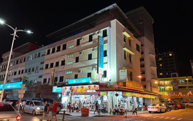 Hotel Tourist City Centre by HotSpot Essential
