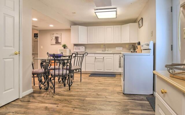 Bel Air Apartment w/ Pool ~ 2 Mi to Main St