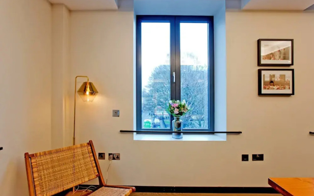 3-bed Deluxe Apt 205